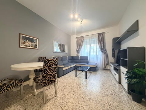 Casa Salus Apartment in Ostia