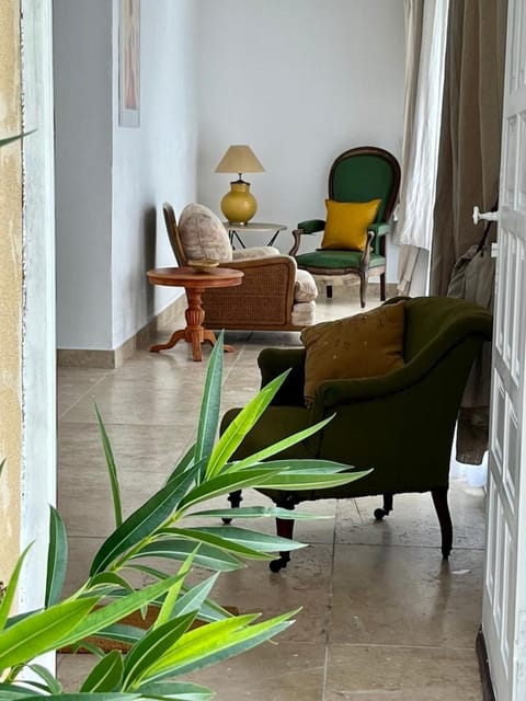 Symphonie Appartement meublé Apartment in Gréoux-les-Bains