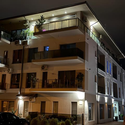 Constantin Penthouse Apartment in Craiova