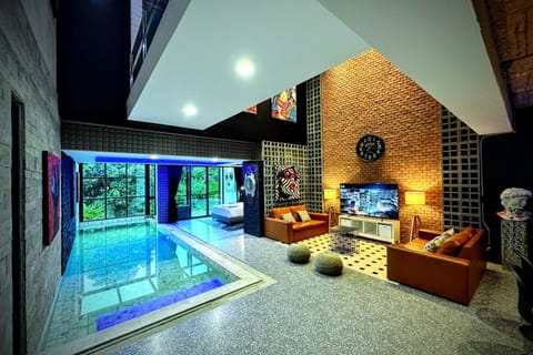 TV and multimedia, Living room, Pool view, Swimming pool, Swimming pool