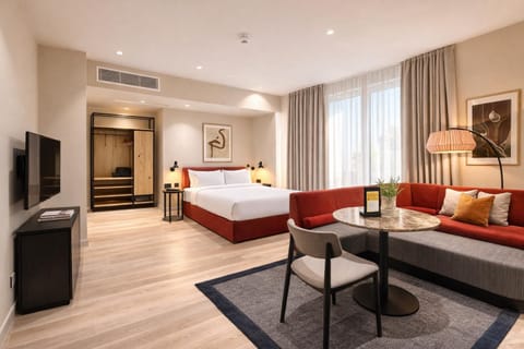 Bed, Photo of the whole room, Seating area, Bedroom