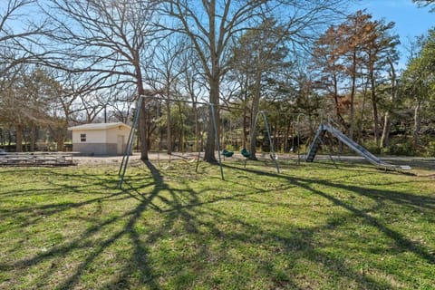 Ruby Dell Ranch - Just 10 mins from downtown Waco House in Bellmead