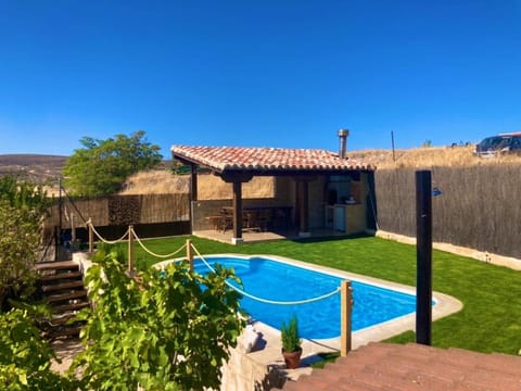 Garden, Swimming pool