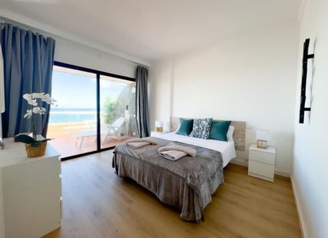 Bedroom, Sea view