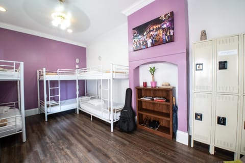 Photo of the whole room, bunk bed