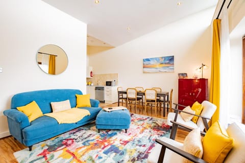 Communal lounge/ TV room, Living room