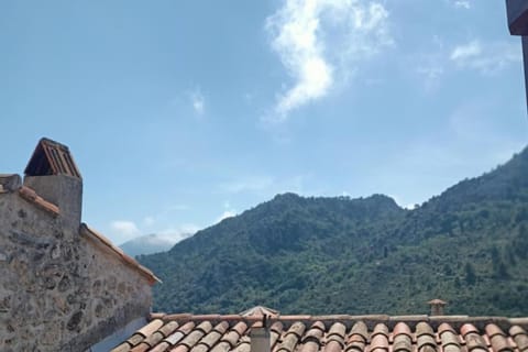 Day, Natural landscape, Mountain view