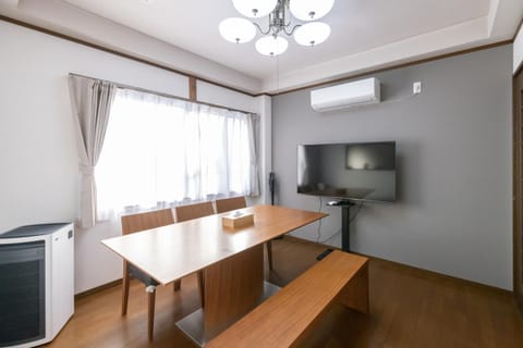 TV and multimedia, Living room, Dining area