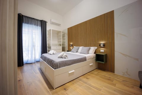 Bed, Photo of the whole room, Bedroom, wardrobe