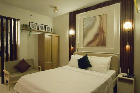 Bed, wardrobe