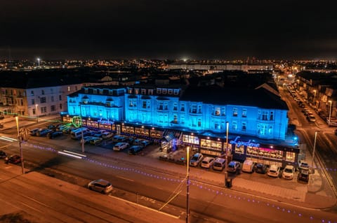 Property building, Night, Bird's eye view, Street view