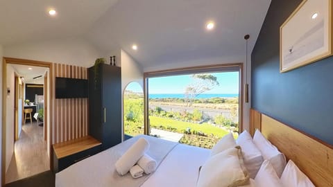 Ocean Breeze Homestays 2 Villa in Bicheno