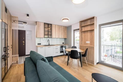Kitchen or kitchenette, Seating area, Dining area, pet friendly, stove