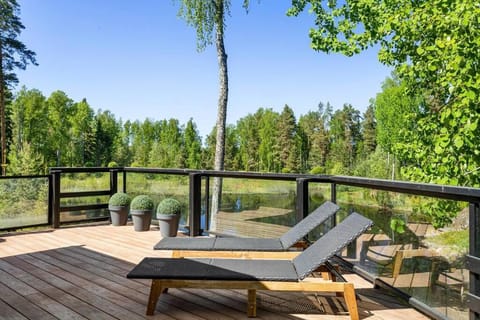 Stay North - Mustikka House in Uusimaa