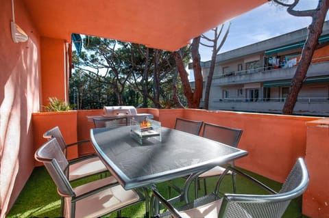 Balcony/Terrace, Dining area