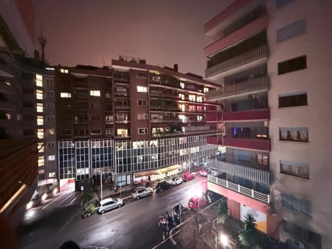 Night, City view, Street view, Location