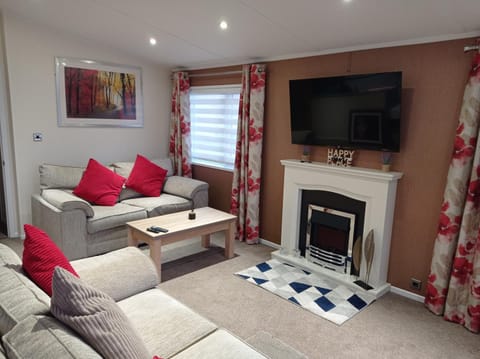 Muirfield cosy retreat House in England