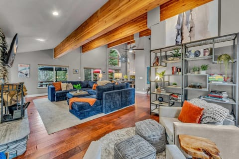 Upscale Incline Village Home with Hot Tub & Sauna House in Incline Village