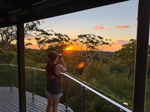 Natural landscape, View (from property/room), Balcony/Terrace, Sunset