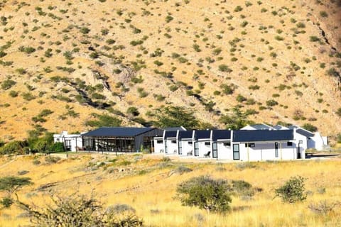 Property building, Restaurant/places to eat, Natural landscape, Mountain view