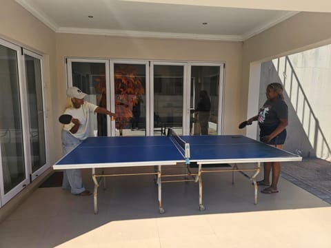 Table tennis