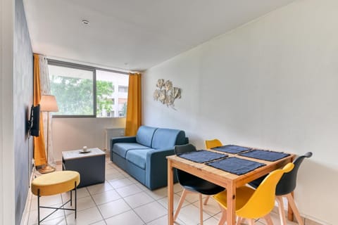 Apartment - 4P - Villeurbanne Apartment in Villeurbanne