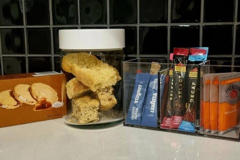 Coffee/tea facilities