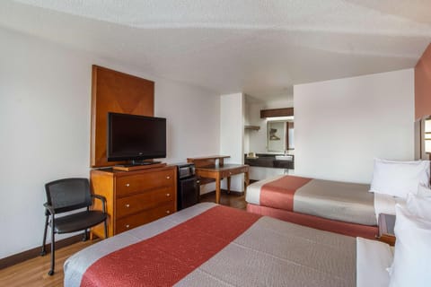 TV and multimedia, Photo of the whole room, Seating area, On site