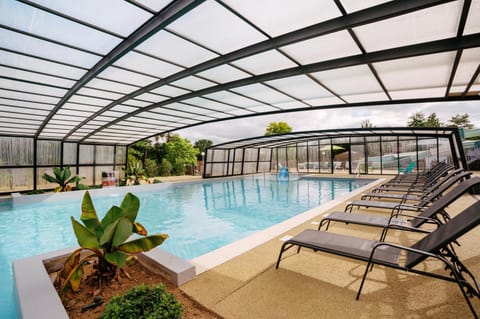 Aqua park, Swimming pool