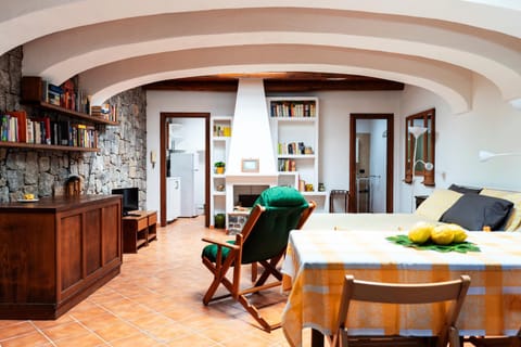 Delphineum House in Casamicciola Terme