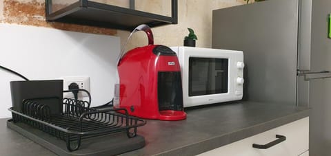 Coffee/tea facilities, Kitchen or kitchenette, Breakfast, Internal: Not applicable to any particular room