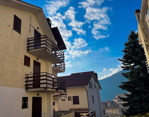 Property building, Day, Natural landscape, Mountain view