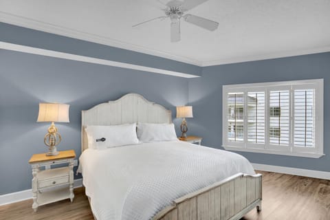Palm Beach 52D by Vacation Homes Collection Apartment in Orange Beach