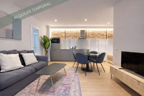 Communal lounge/ TV room, TV and multimedia, Living room, kitchen