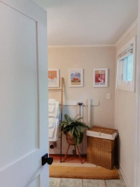 Creek Side Cabin with Wood Fired Hot Tub and Fire Pit Cabin in New Milford