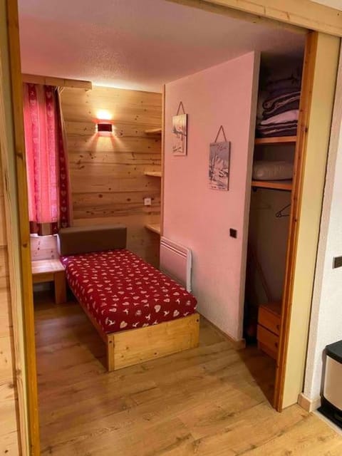 Appartement aux Coches skis aux pieds Apartment in Landry