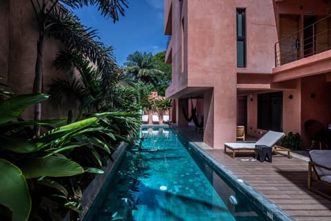 Patio, Day, Pool view, Swimming pool, sunbed