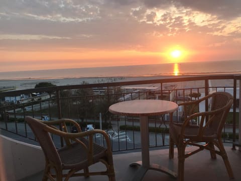 Spring, Sea view, Sunrise