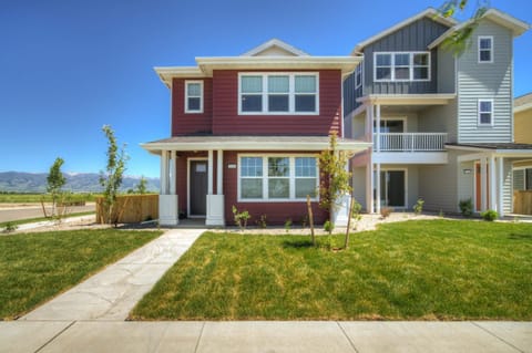 Spacious 3BR Home - Perfect Belgrade Getaway House in Belgrade