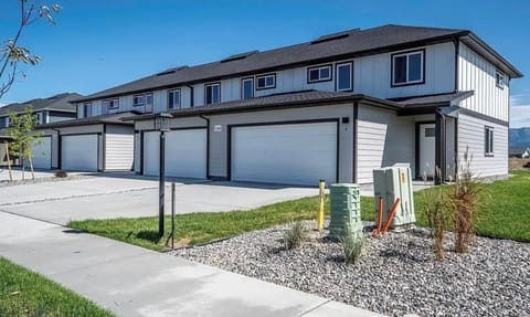 Mountain View Haven in Belgrade Apartment in Belgrade