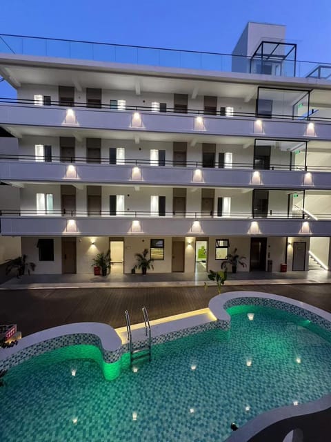 Property building, Pool view