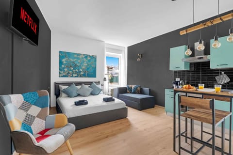 Communal lounge/ TV room, Bed, TV and multimedia, Living room, Photo of the whole room, Bedroom, towels