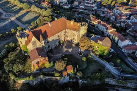 Property building, Neighbourhood, Bird's eye view, City view