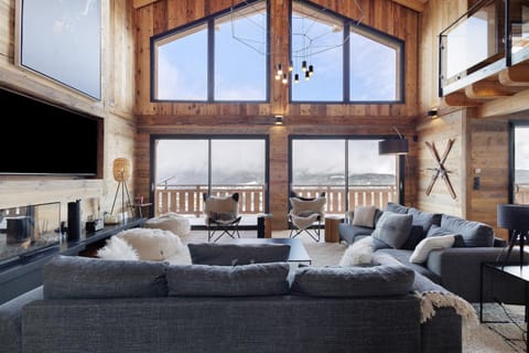 Property building, Living room