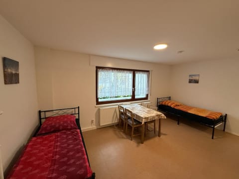 Bed, Dining area, Bedroom