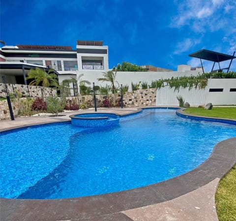 Home resort departamento exclusivo y céntrico House in Santiago de Queretaro