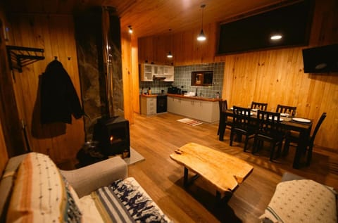 Communal lounge/ TV room, Living room, Dining area