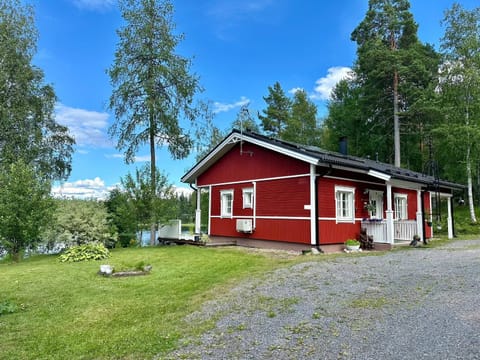 Villa Kesälä Chalet in Finland