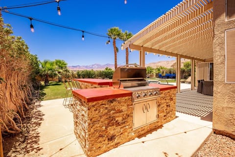 Property building, Patio, Day, Natural landscape, BBQ facilities, View (from property/room), Balcony/Terrace