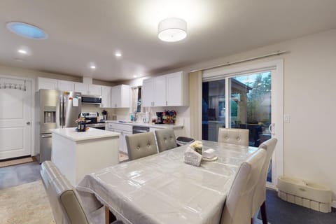 Port Orchard Retreat House in Port Orchard